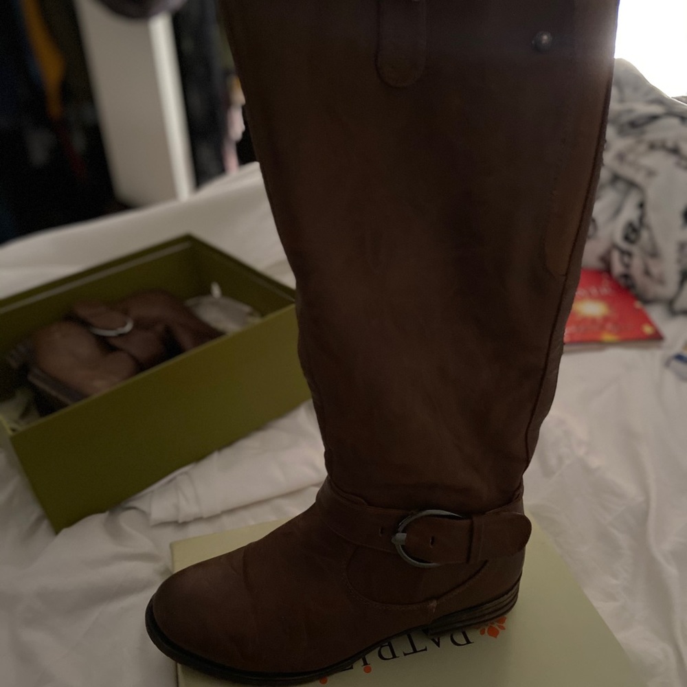 Brown boots wide calf
